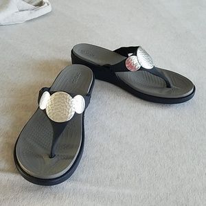 New crocs dual comfort sandals